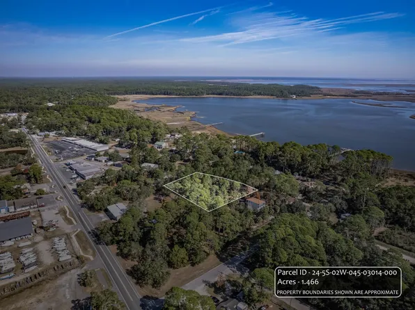 Xx Piney St, Panacea, FL 32346