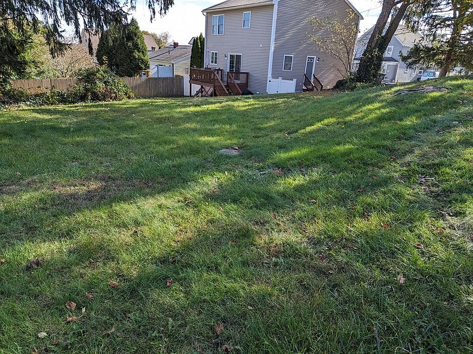 2nd image of 0 California St