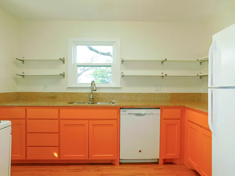 901 Gregg St — Photo 10