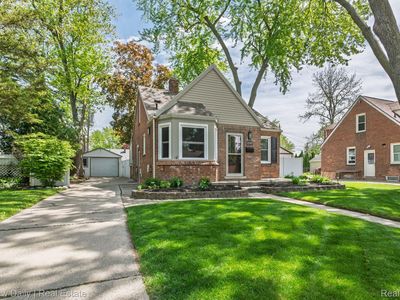 11548 Cavell St, Livonia, MI, 48150