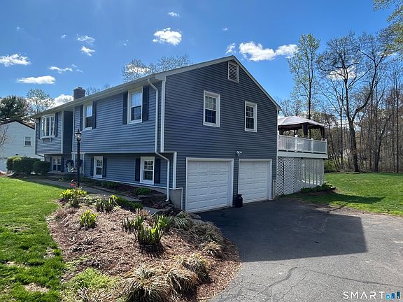 3rd image of 72 Nolan Road