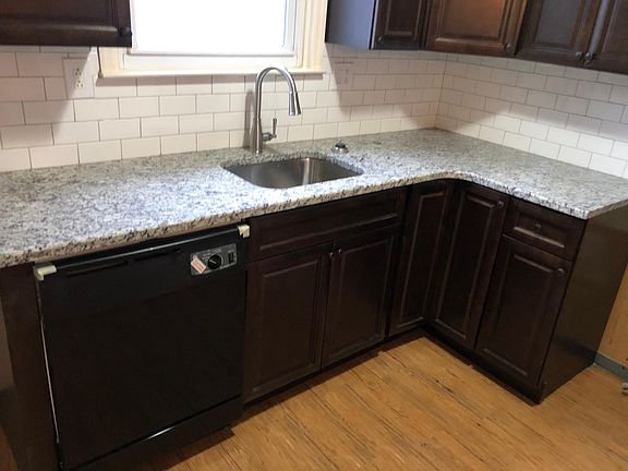 4th image of 3707 Ronnald Dr APT A