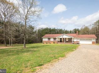 12583 Shannon Hill Rd, Louisa, VA 23093