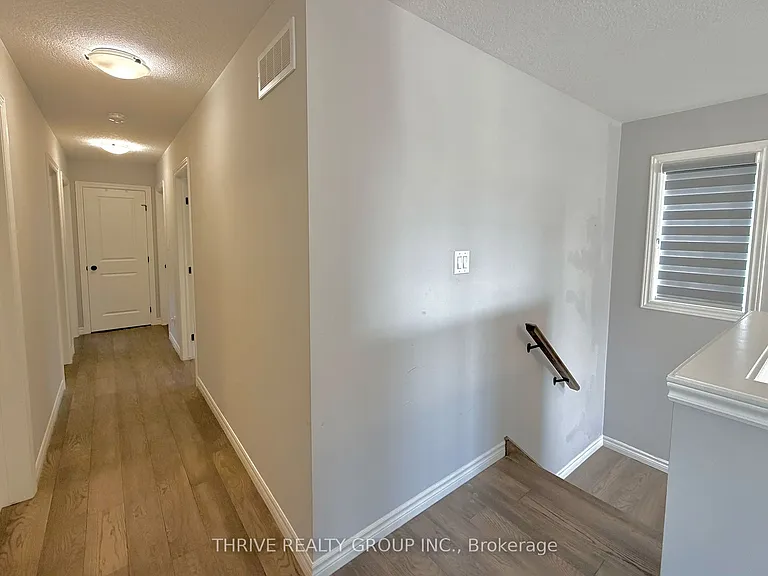 1340 John Kenney Dr — Photo 17