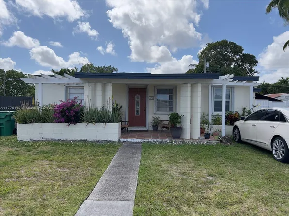 4270 SW 99th Ave, Miami, FL 33165