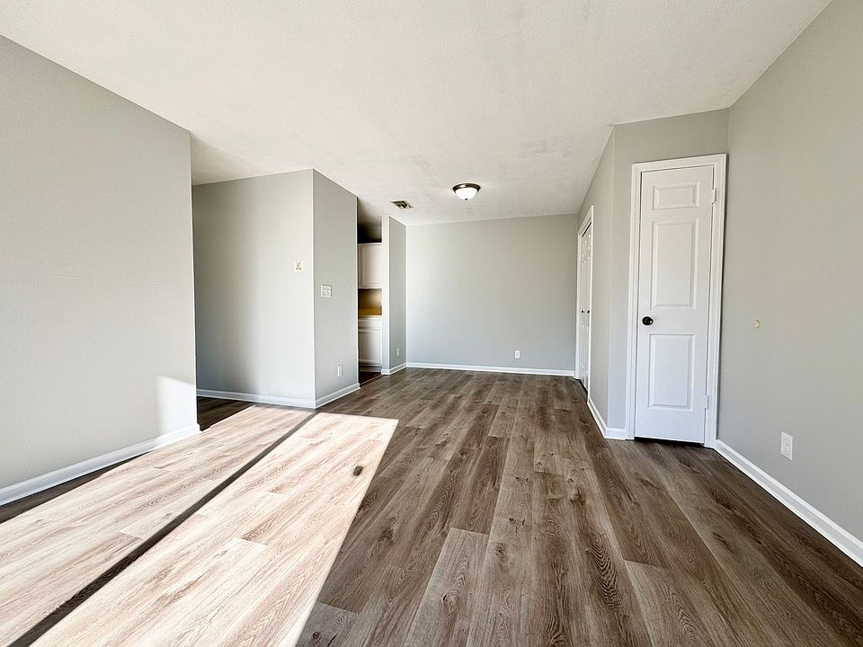 1st image of 576A Worcester St APT 10