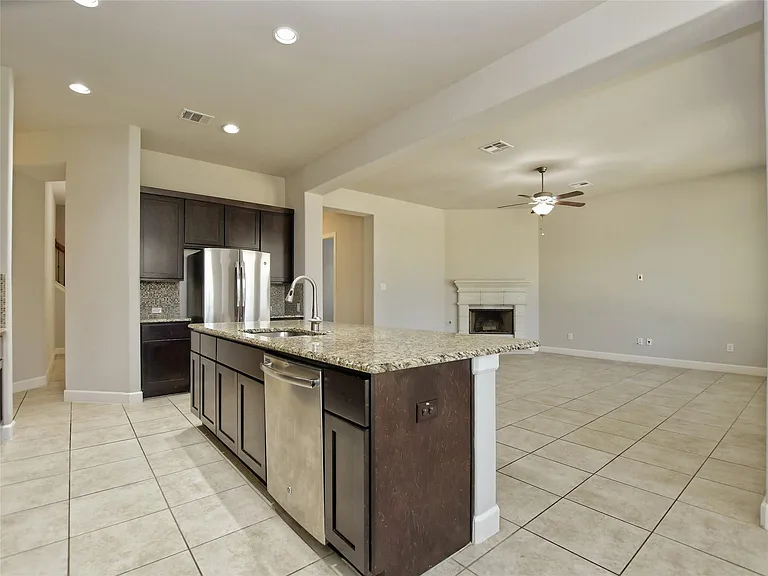 3009 Media Dr — Photo 11