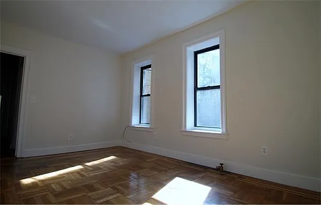 Rented by Space Marketing Shop | media 16