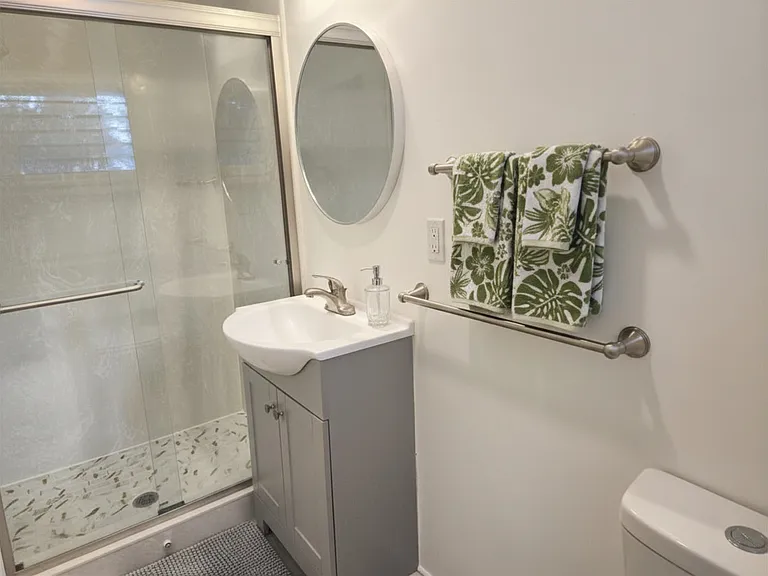 2336 Beckwith St #D — Photo 5