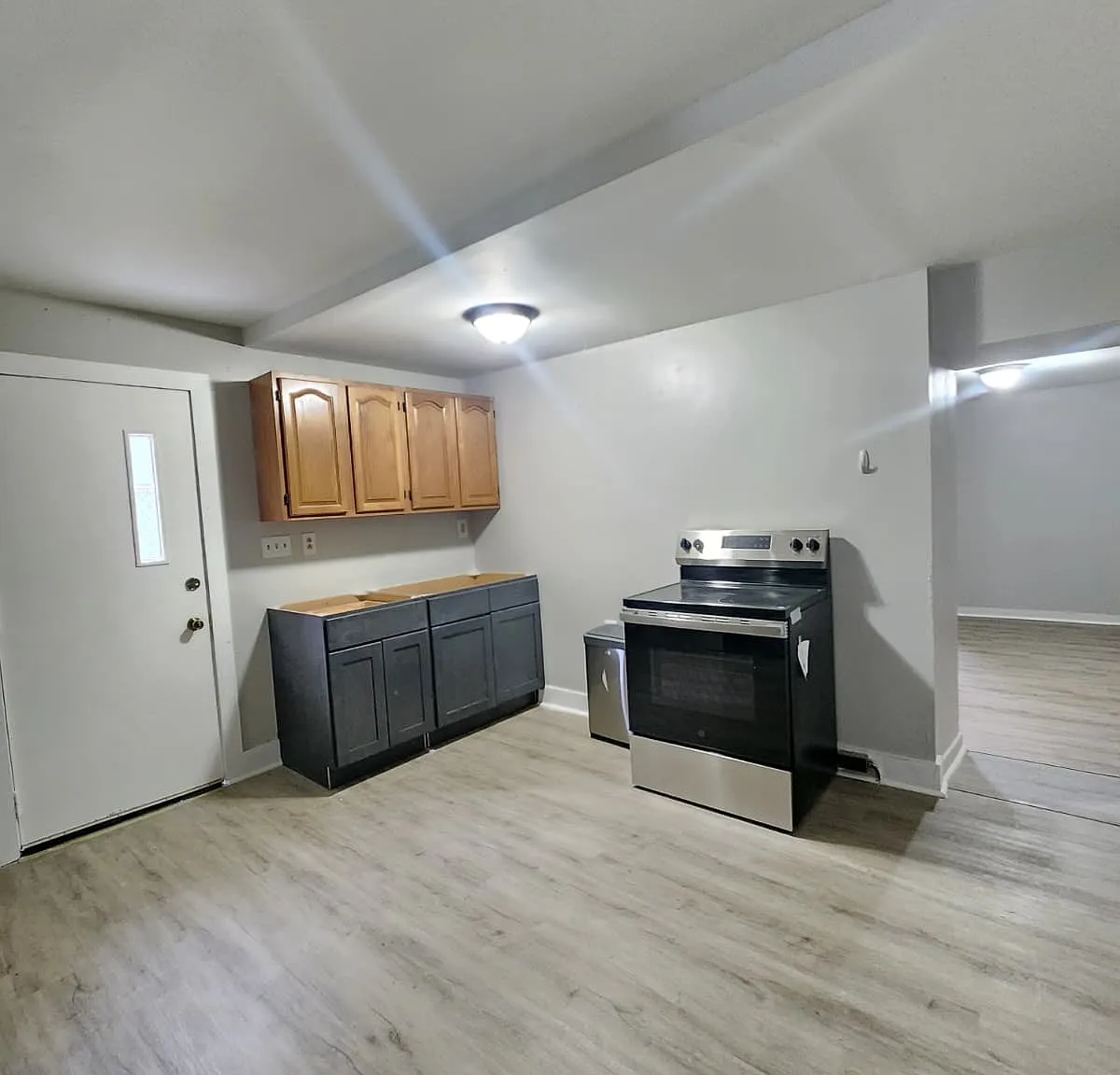 2 bed, $1,095 — Photo 2