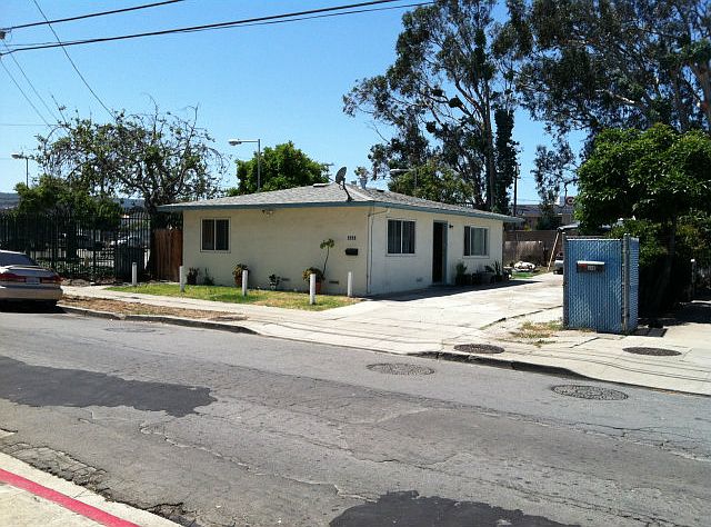 1st image of 1111 Montgomery Ave