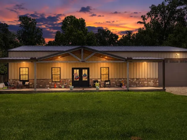 710 Yellowood Ln, Lumberton, TX 77657