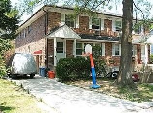 5 Anchorage Rd, Port Washington, NY 11050