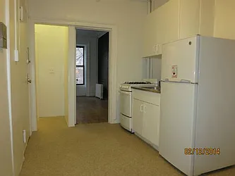 Rented by Manhattan Best Realty, Inc.