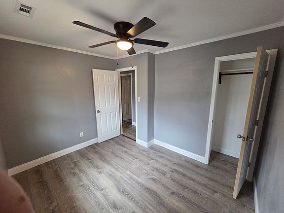 2nd image of 5247 Darkmoor Ln