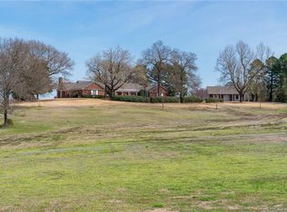 2 Chestnut Ct, Fort Smith, AR 72903