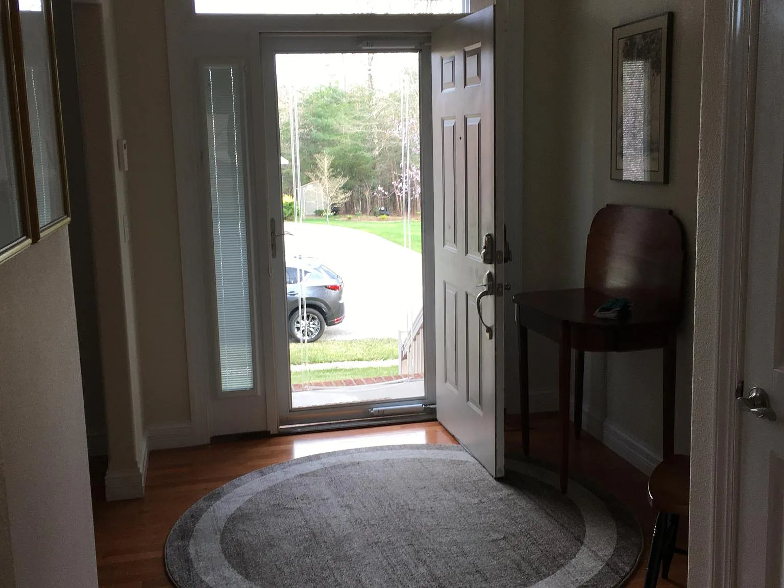 3 bed, 1816 sqft, $2,000 — Photo 4