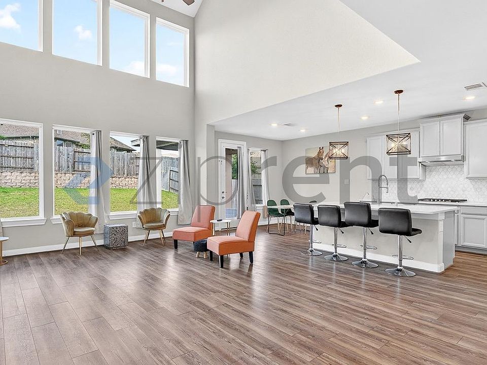 1st image of 17685 Martin Creek Ln