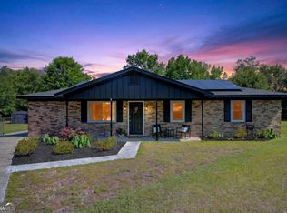 244 Deerwood Dr, Hinesville, GA 31313