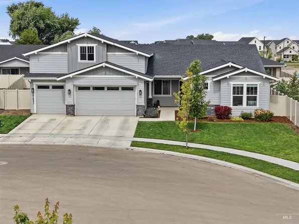 17643 N Pass City Pl, Nampa, ID 83687