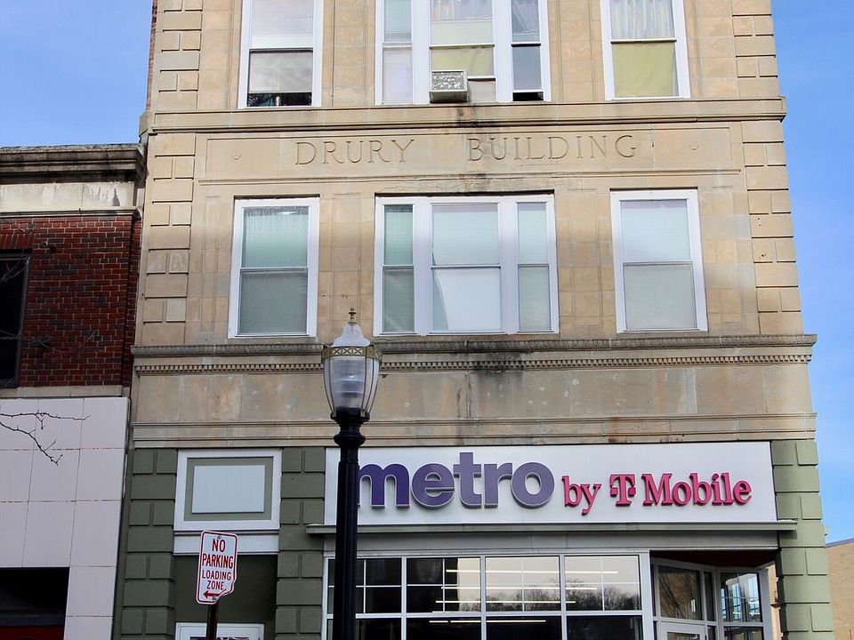 Building Photo 4