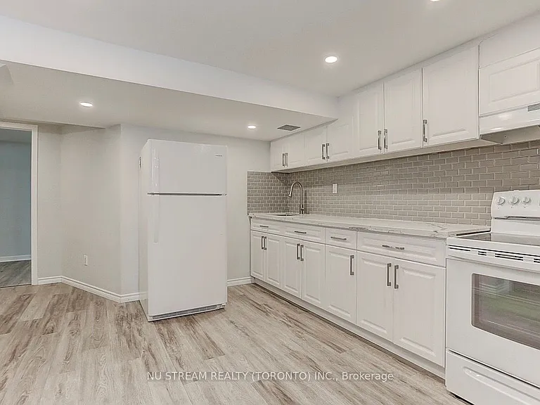 25 Bigwin Dr #BASEMENT — Photo 8