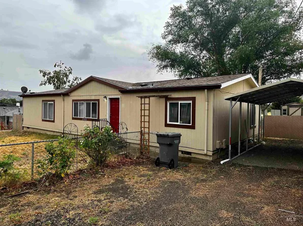 1105 Marvin Ln, Clarkston, WA 99403