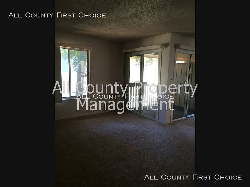 2nd image of 1113 Ohio Ave APT 102
