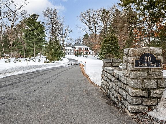 2nd image of 30 Parker Rd