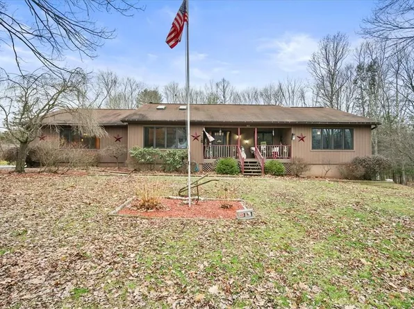 89 Hubbard Road, Bloomingburg, NY 12721