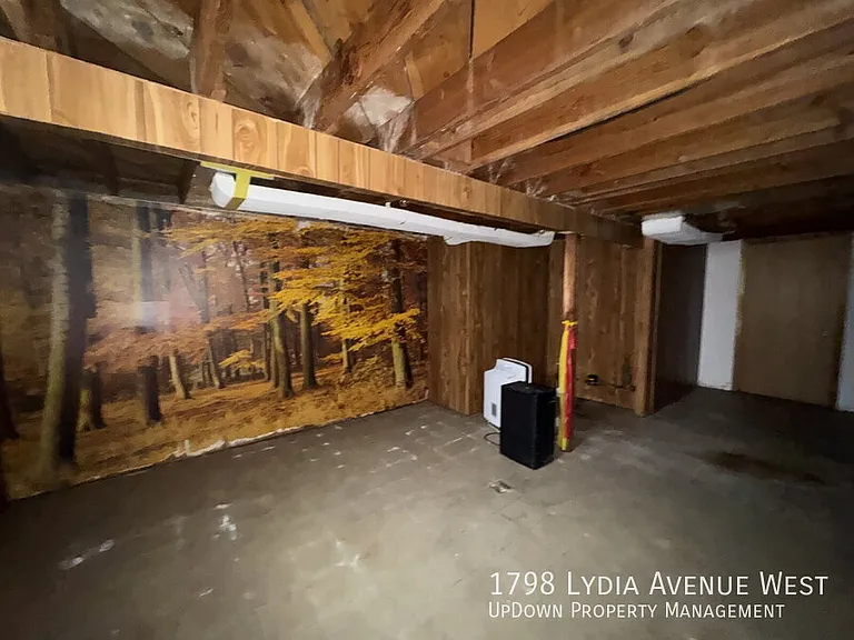 1798 Lydia Ave W — Photo 20