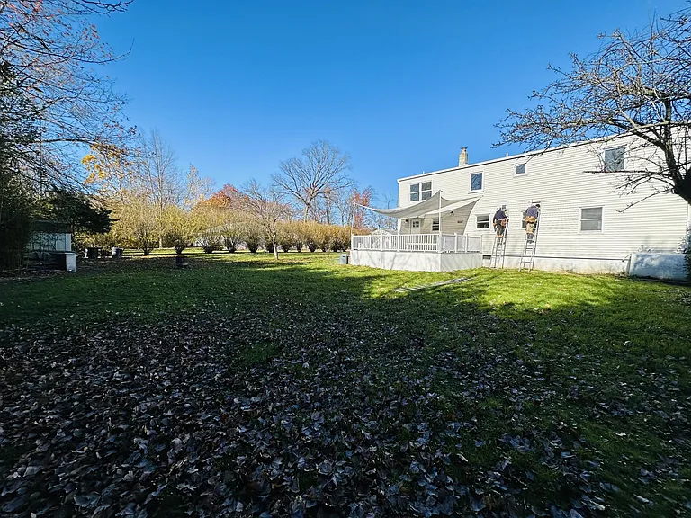 79 Hawkins Ave — Photo 34