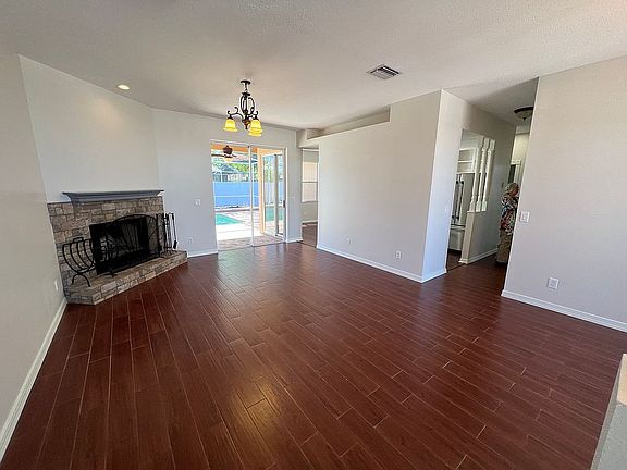 3rd image of 22616 Willow Lakes Dr