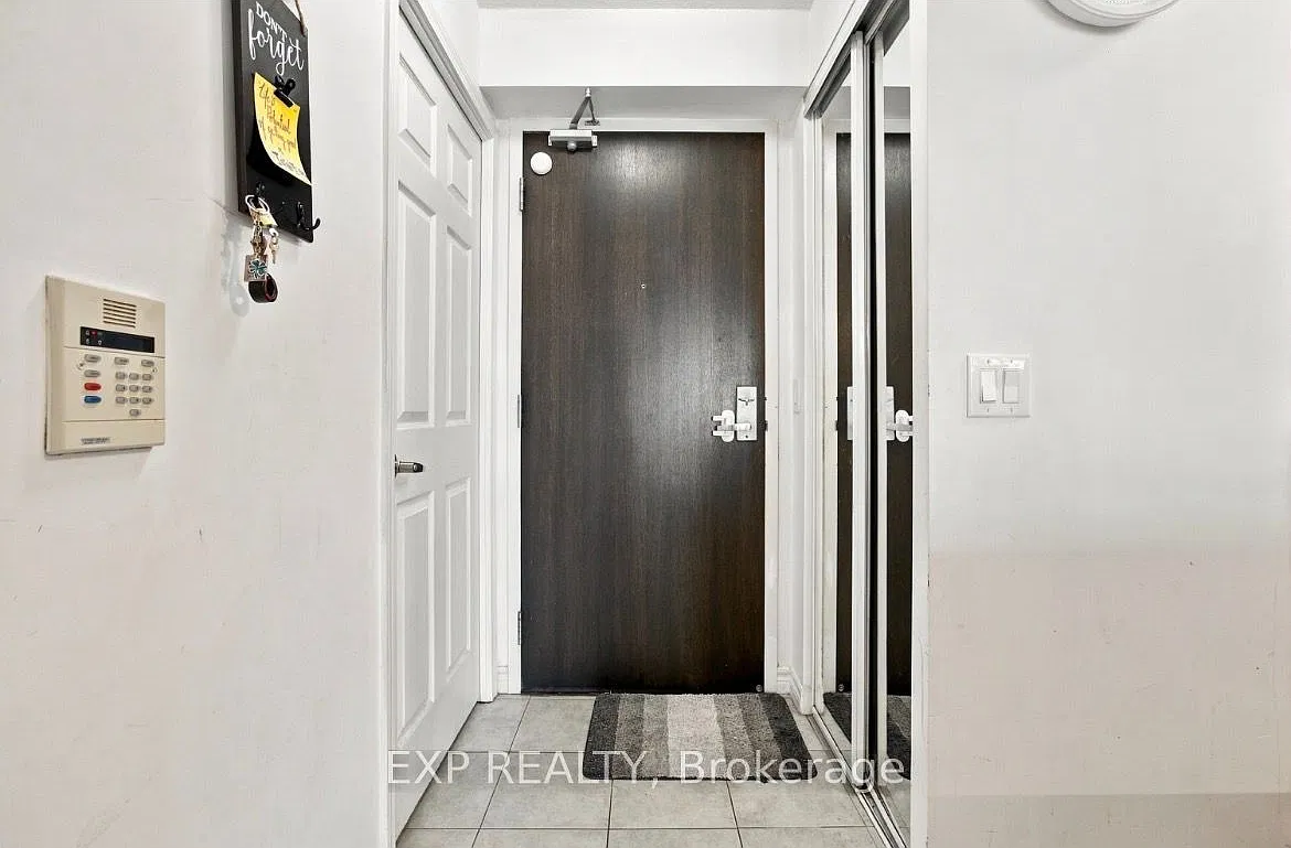 2 bed, $2,500 — Photo 3