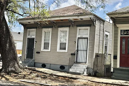 2237 Washington Ave Photo 1