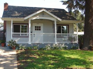 1914 N El Molino Ave, Pasadena, CA 91104