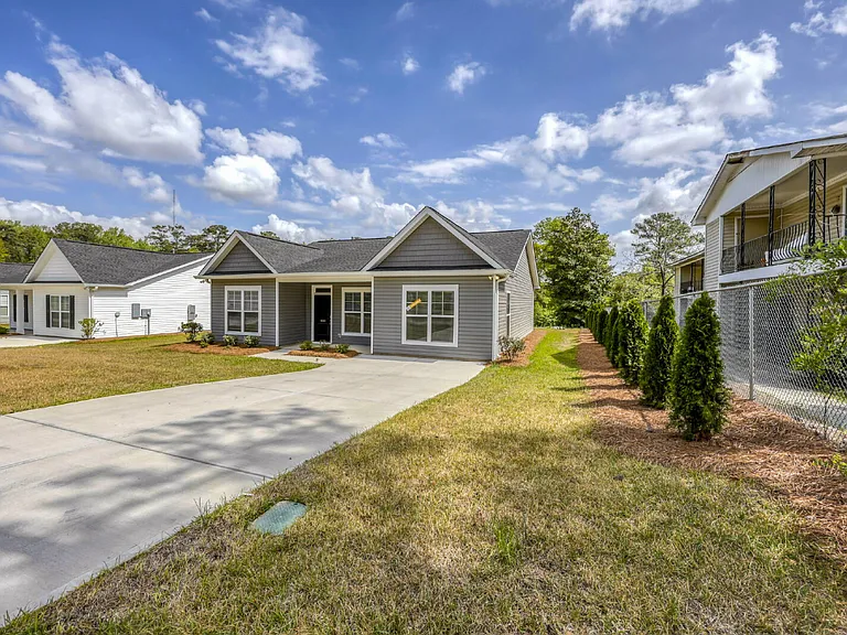 6640 Satchel Ford Rd — Photo 23