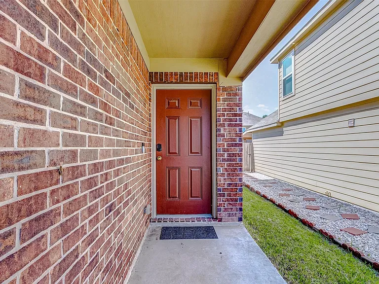 21219 Fox Hillside Way — Photo 6
