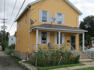 615 Maple St, Scranton, PA 18505