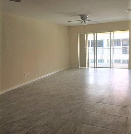 3rd image of 838 SW 47th Ter APT A202