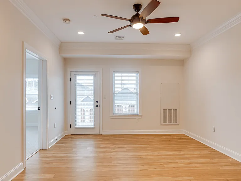 The Residence at Joans Farm — Photo 13