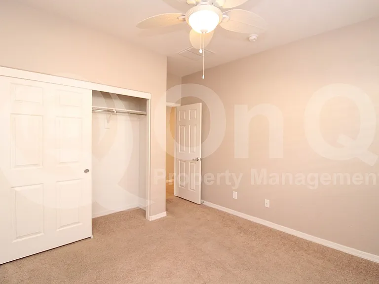 27105 N 52nd Ave — Photo 15