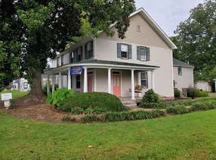 205 Queen St #2, Tappahannock, VA 22560