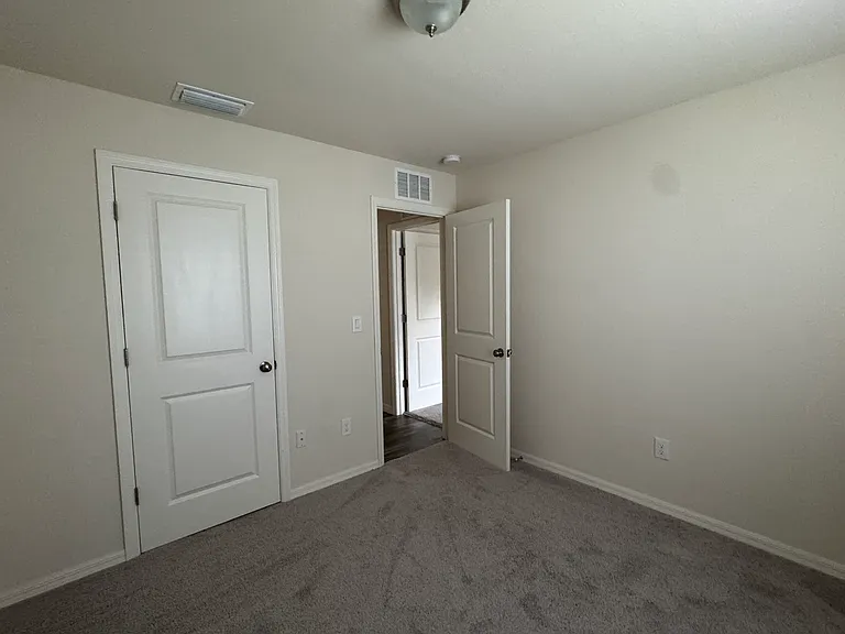 1271 S McDuff St — Photo 22
