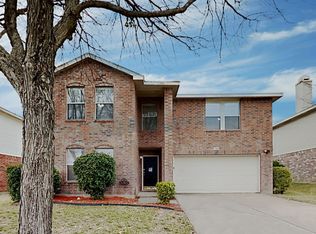 7908 Winding Stream Ln, Denton, TX 76210