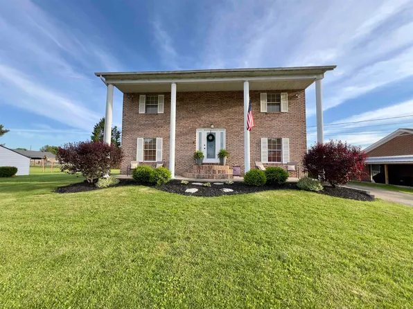 304 Margaret St, South Pt, OH 45680