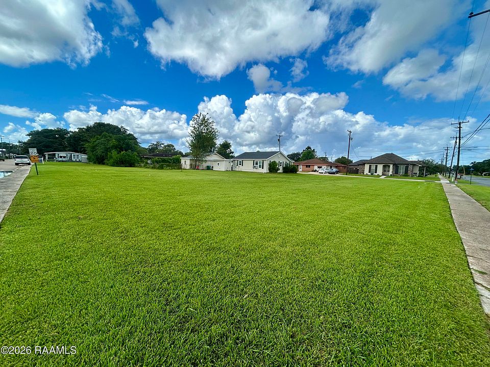 1st image of 2003 6th St