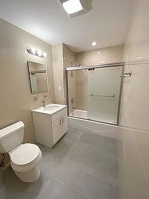 2nd image of 39 Monroe St #2A