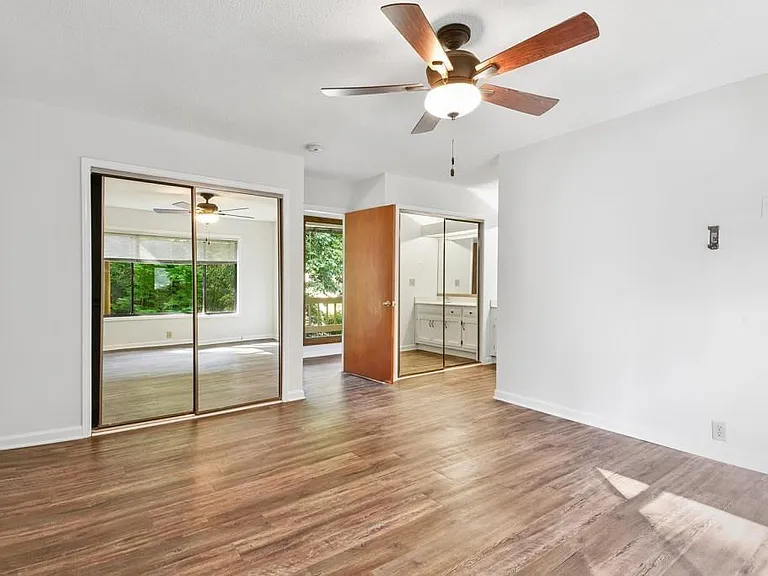 1000 Muirfield Dr — Photo 8