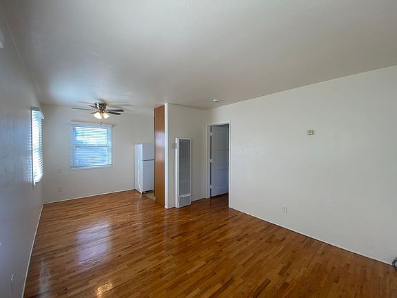 4th image of 1349-1353 Felspar St #1349-1/2